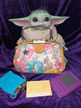 Patricia Nash Antica Frame Bag in First Bloom